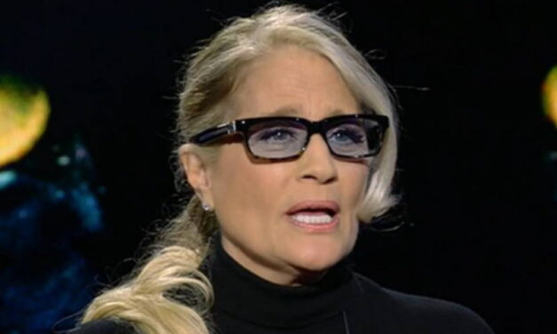 “Heather Parisi: ‘USAID ha pagato le star americane per sostenere Zelensky”